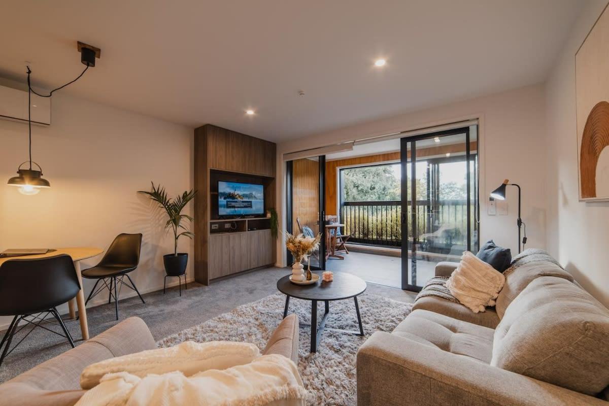 The Hagley Park Stunna Apartment Christchurch Exterior photo